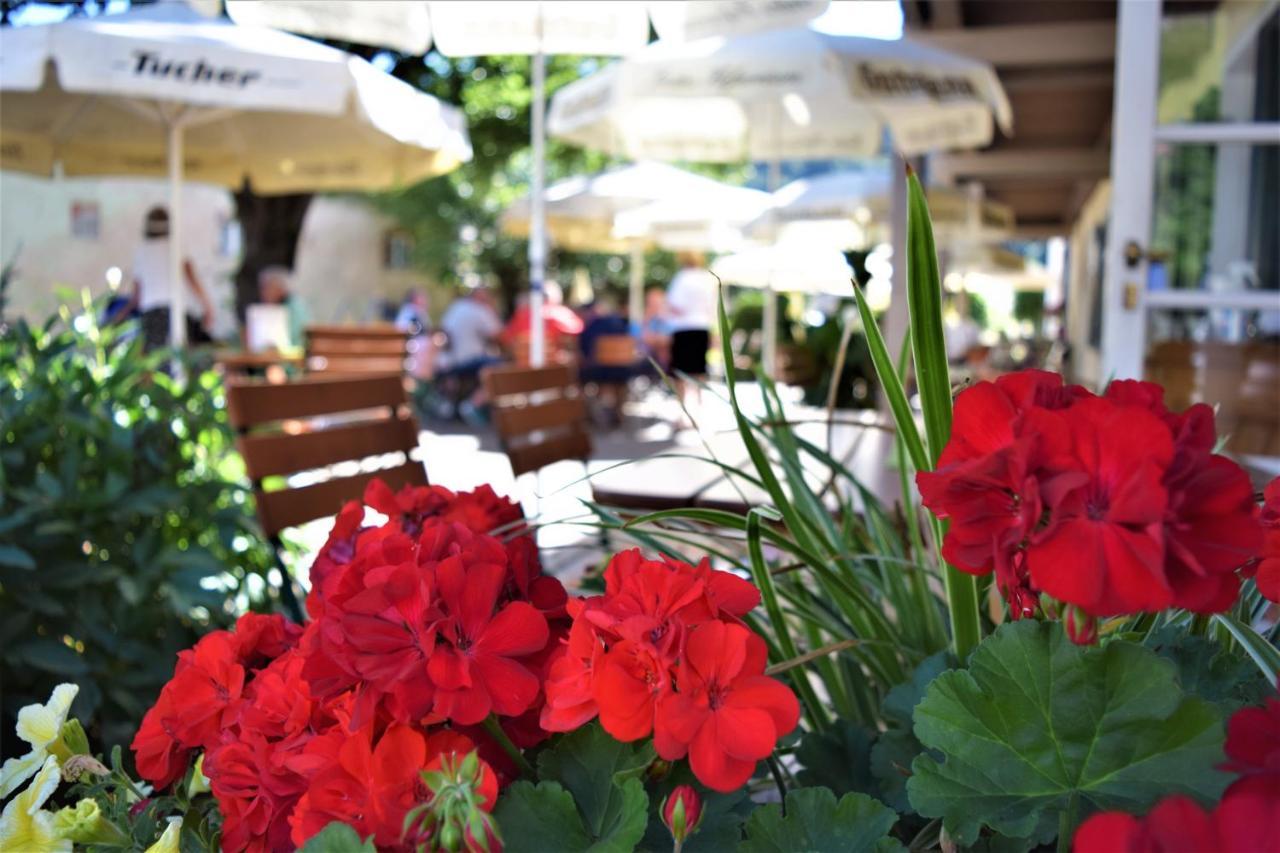 Hotel Zum Braeu Kinding Exteriör bild
