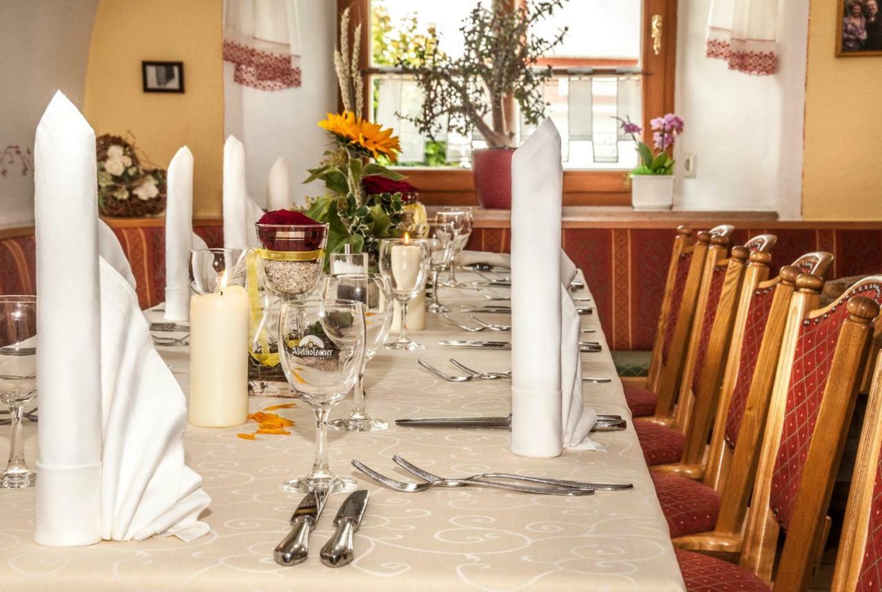 Hotel Zum Braeu Kinding Exteriör bild
