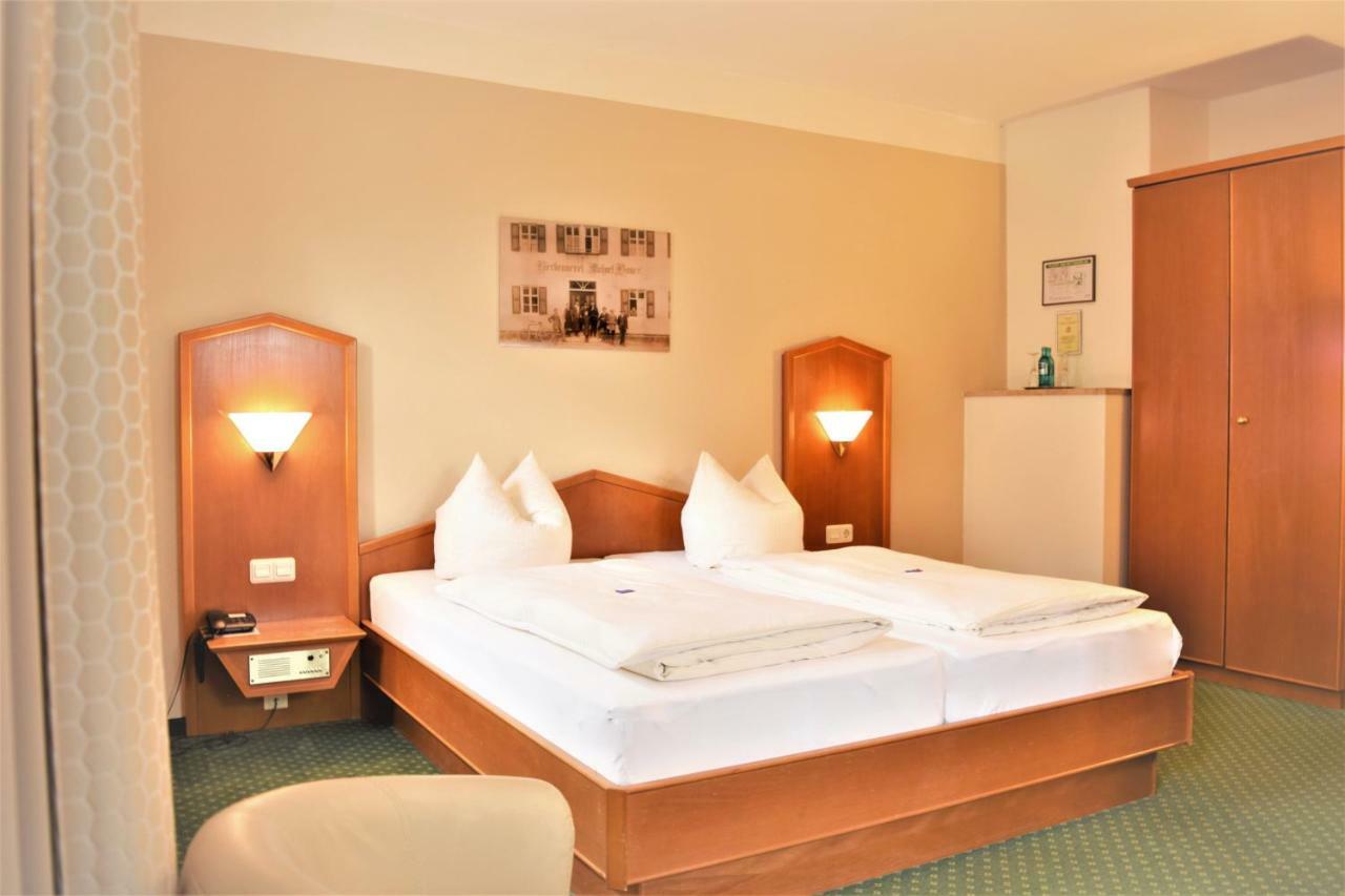 Hotel Zum Braeu Kinding Exteriör bild